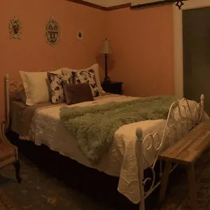 Apartment Irenehouse Victorian, Sacramento